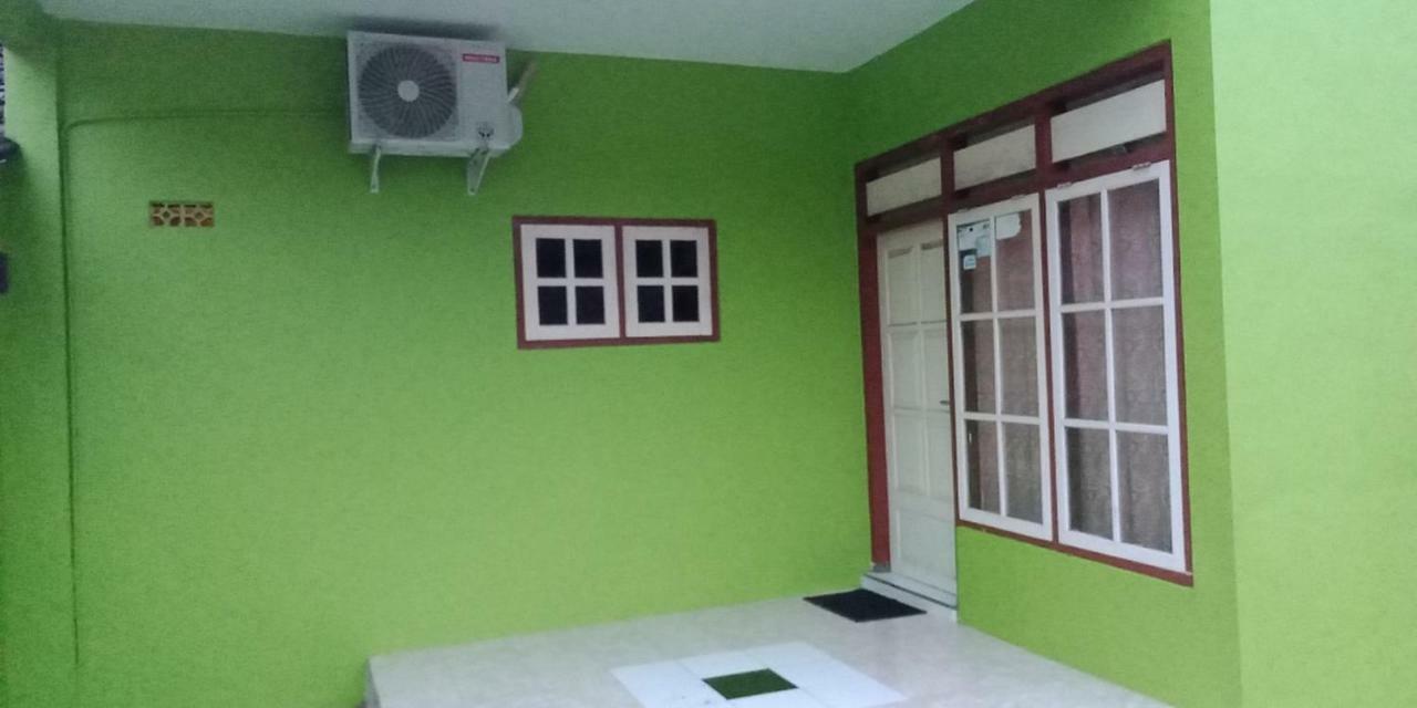 Gandrung City Hostel บันยูวังงี ภายนอก รูปภาพ